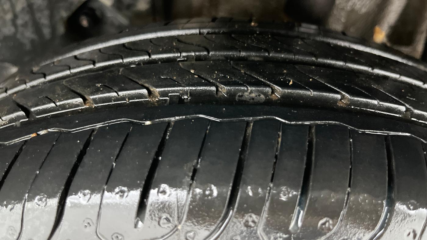 2018 Tata Tiago XZ PETROL, Petrol, Manual, 49,935 km, Left Rear Tyre Tread