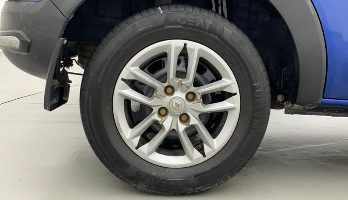 2019 Renault TRIBER RXT, Petrol, Manual, 26,358 km, Right Rear Wheel