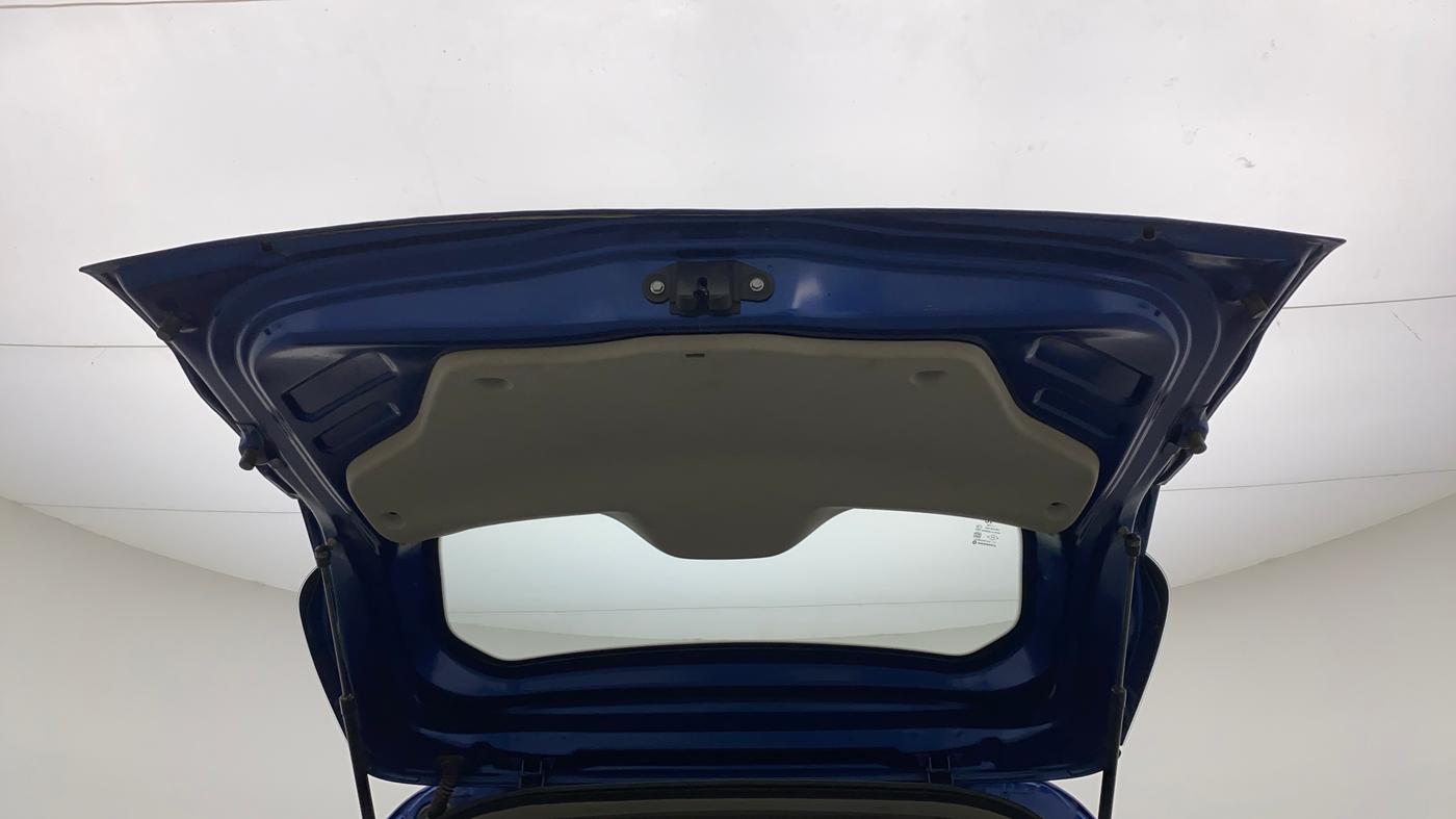 2019 Renault TRIBER RXT, Petrol, Manual, 26,358 km, Boot Door Open