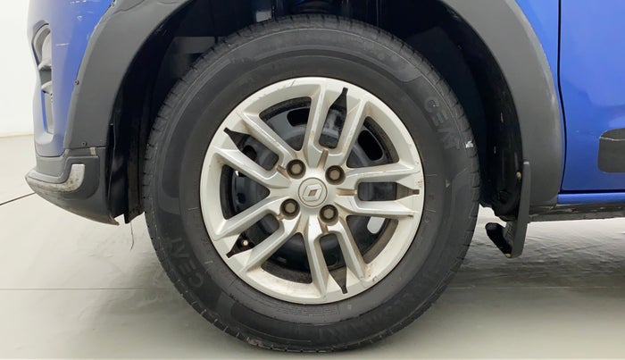 2019 Renault TRIBER RXT, Petrol, Manual, 26,358 km, Left Front Wheel