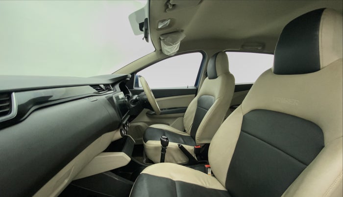 2019 Renault TRIBER RXT, Petrol, Manual, 26,358 km, Right Side Front Door Cabin