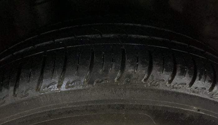 2018 Honda Amaze 1.2L I-VTEC S OPT, Petrol, Manual, 47,316 km, Right Rear Tyre Tread