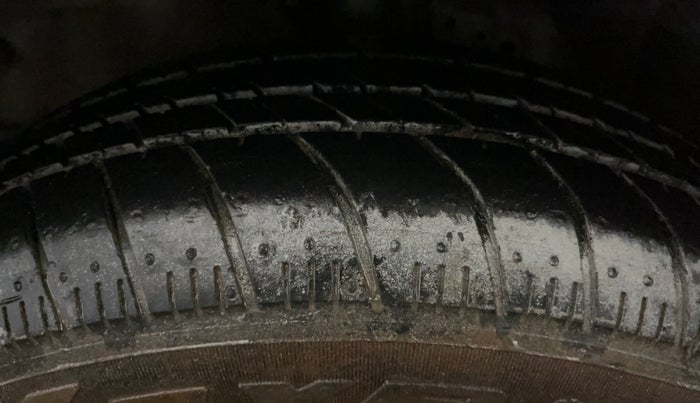 2018 Honda Amaze 1.2L I-VTEC S OPT, Petrol, Manual, 47,316 km, Left Front Tyre Tread