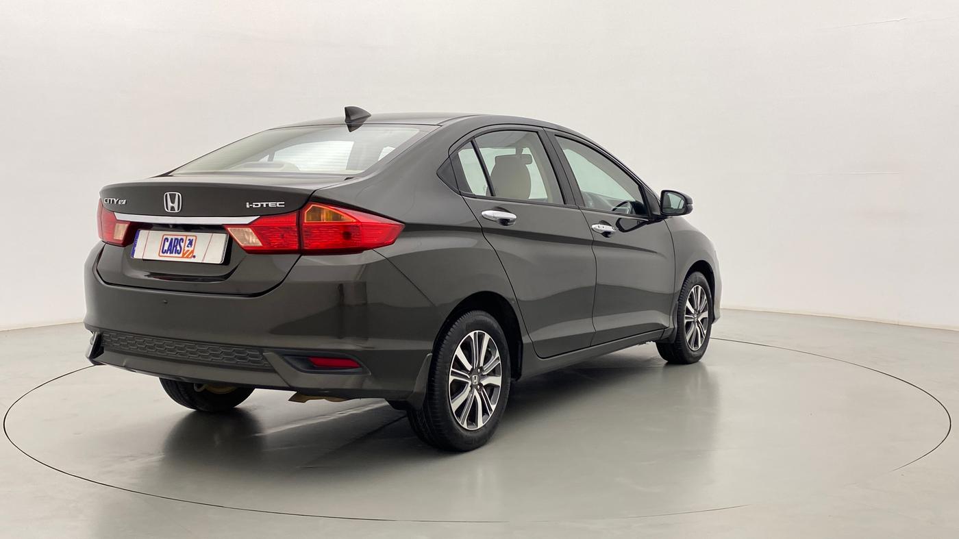 2017 Honda City V MT DIESEL, Diesel, Manual, 73,129 km, Right Back Diagonal