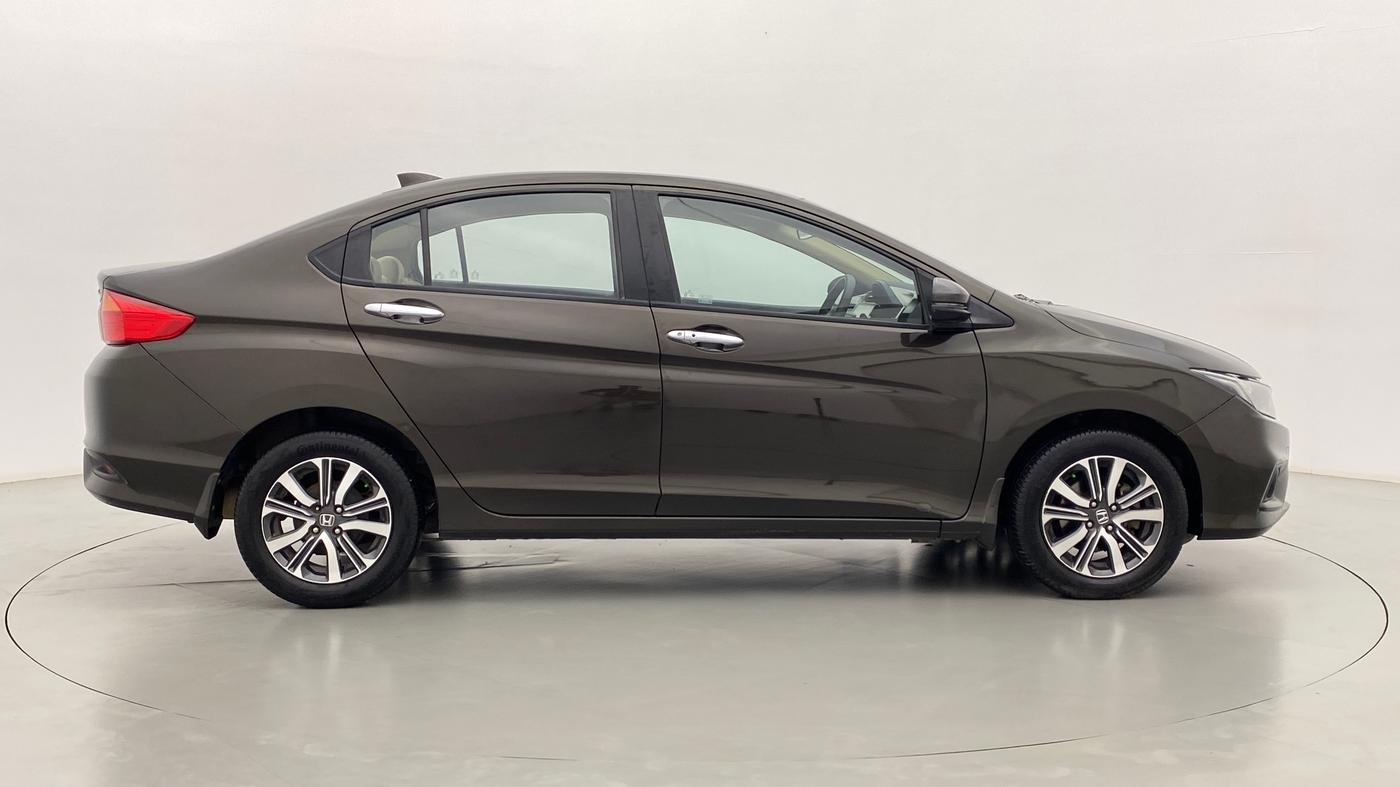 2017 Honda City V MT DIESEL, Diesel, Manual, 73,129 km, Right Side View