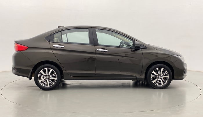 2017 Honda City V MT DIESEL, Diesel, Manual, 73,129 km, Right Side View