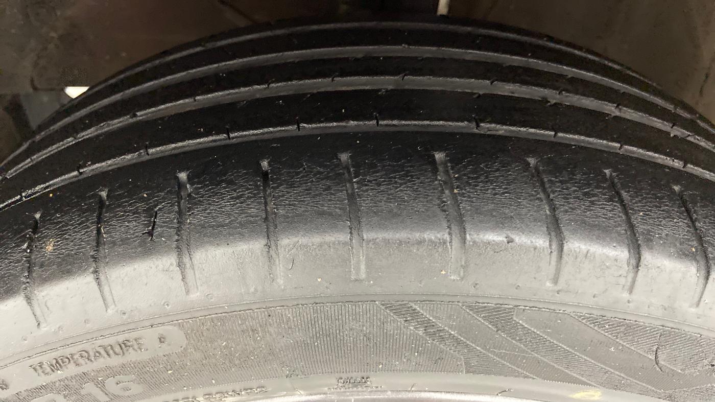 2017 Maruti Baleno RS 1.0 PETROL, Petrol, Manual, 51,530 km, Left Front Tyre Tread