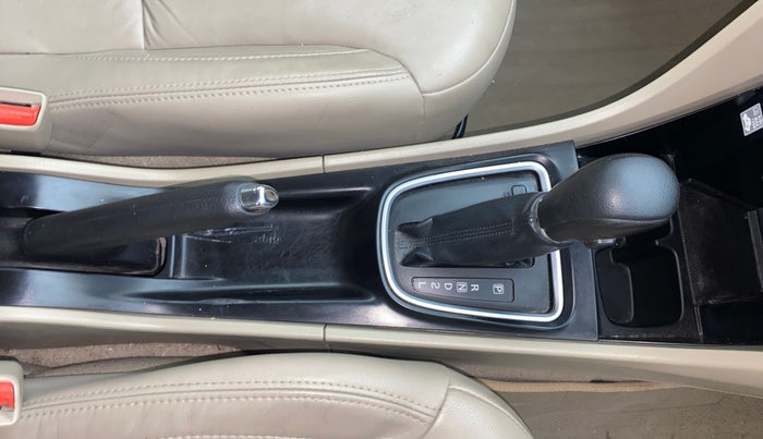 2018 Maruti Ciaz ALPHA  AT 1.4  PETROL, Petrol, Automatic, 65,087 km, Gear Lever