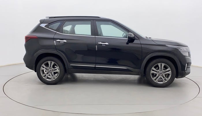 2020 KIA SELTOS HTX 1.5 PETROL, Petrol, Manual, 20,617 km, Right Side View