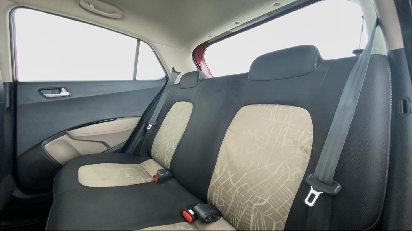 2014 Hyundai Grand i10 SPORTZ 1.2 KAPPA VTVT, Petrol, Manual, 47,090 km, Right Side Rear Door Cabin