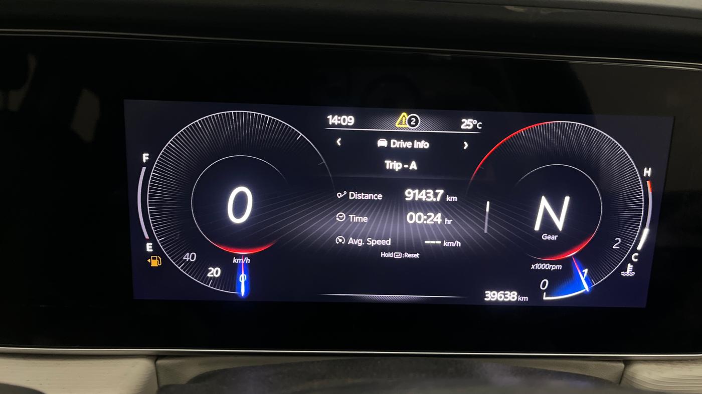 2022 Mahindra XUV700 AX 5 P MT 7 STR, Petrol, Manual, 39,638 km, Odometer Image
