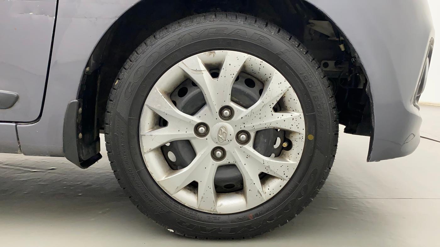 2013 Hyundai Grand i10 SPORTZ 1.2 KAPPA VTVT, Petrol, Manual, 79,284 km, Right Front Wheel