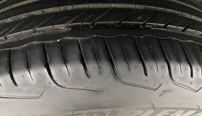 2024 Maruti FRONX DELTA PLUS 1.2L AGS, Petrol, Automatic, 19,672 km, Right Rear Tyre Tread