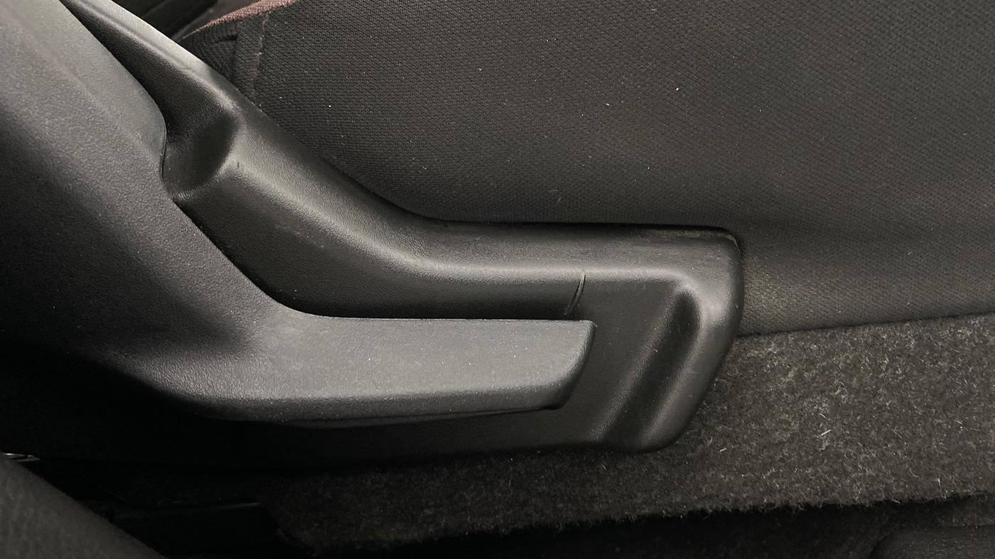 2024 Maruti FRONX DELTA PLUS 1.2L AGS, Petrol, Automatic, 19,672 km, Driver Side Adjustment Panel
