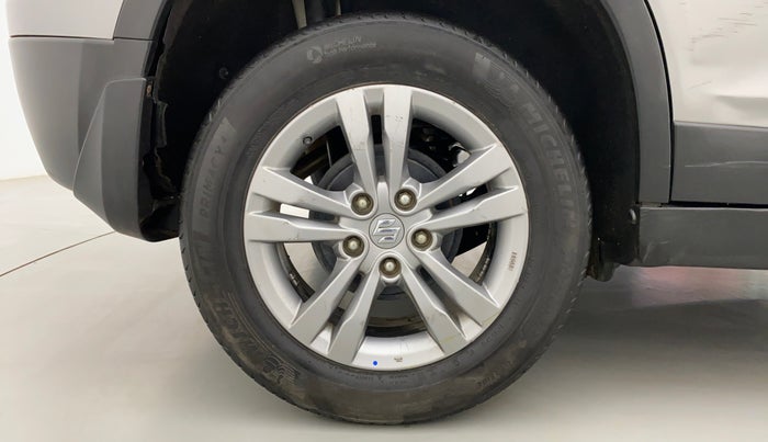 2018 Maruti Vitara Brezza ZDI PLUS, Diesel, Manual, 93,643 km, Right Rear Wheel