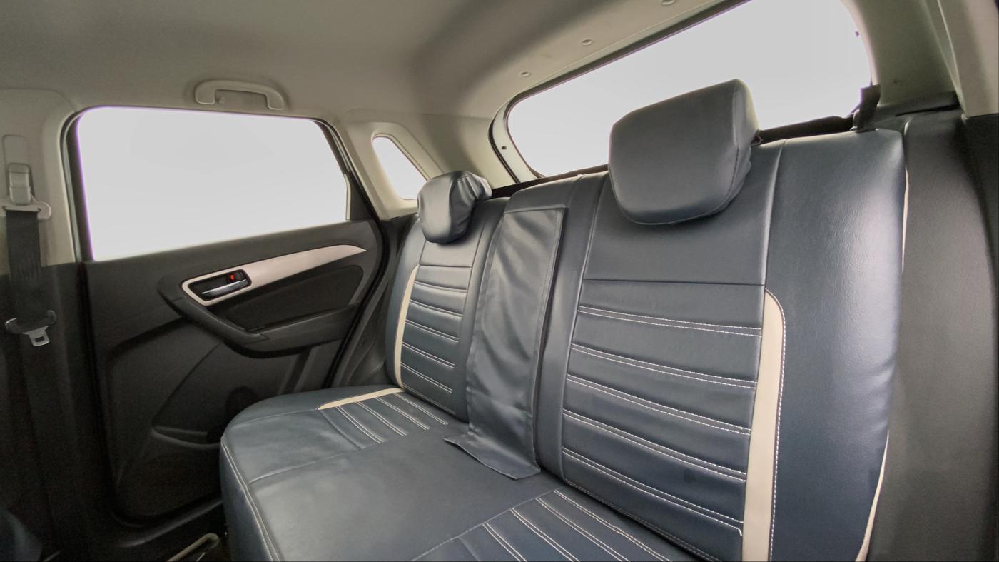 2018 Maruti Vitara Brezza ZDI PLUS, Diesel, Manual, 93,643 km, Right Side Rear Door Cabin