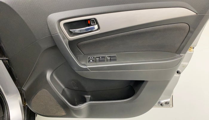 2018 Maruti Vitara Brezza ZDI PLUS, Diesel, Manual, 93,643 km, Driver Side Door Panels Control