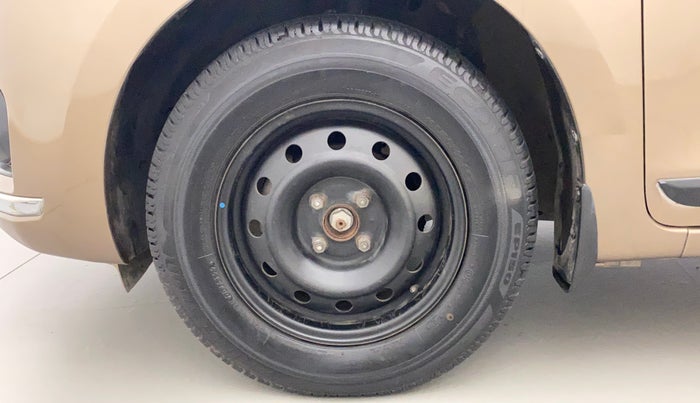 2017 Maruti Dzire VXI AMT, Petrol, Automatic, 42,759 km, Left Front Wheel