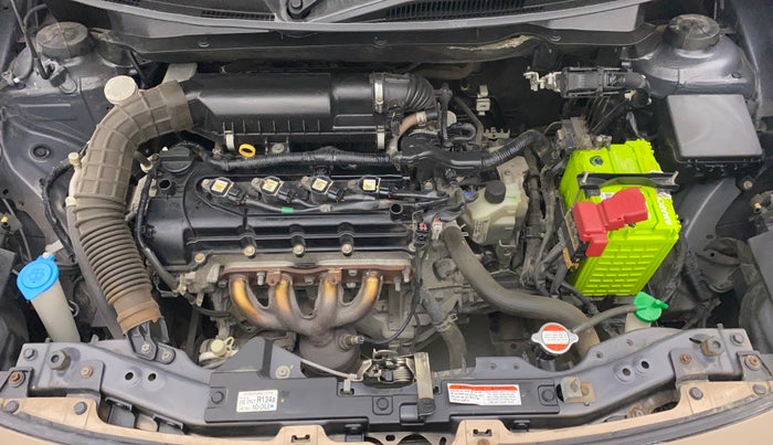 2017 Maruti Dzire VXI AMT, Petrol, Automatic, 42,759 km, Open Bonet