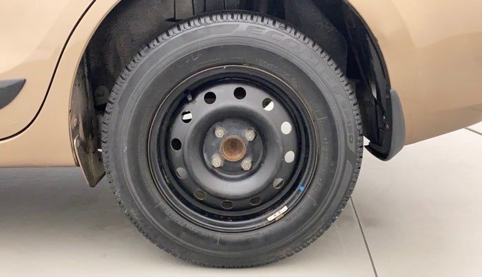2017 Maruti Dzire VXI AMT, Petrol, Automatic, 42,759 km, Left Rear Wheel