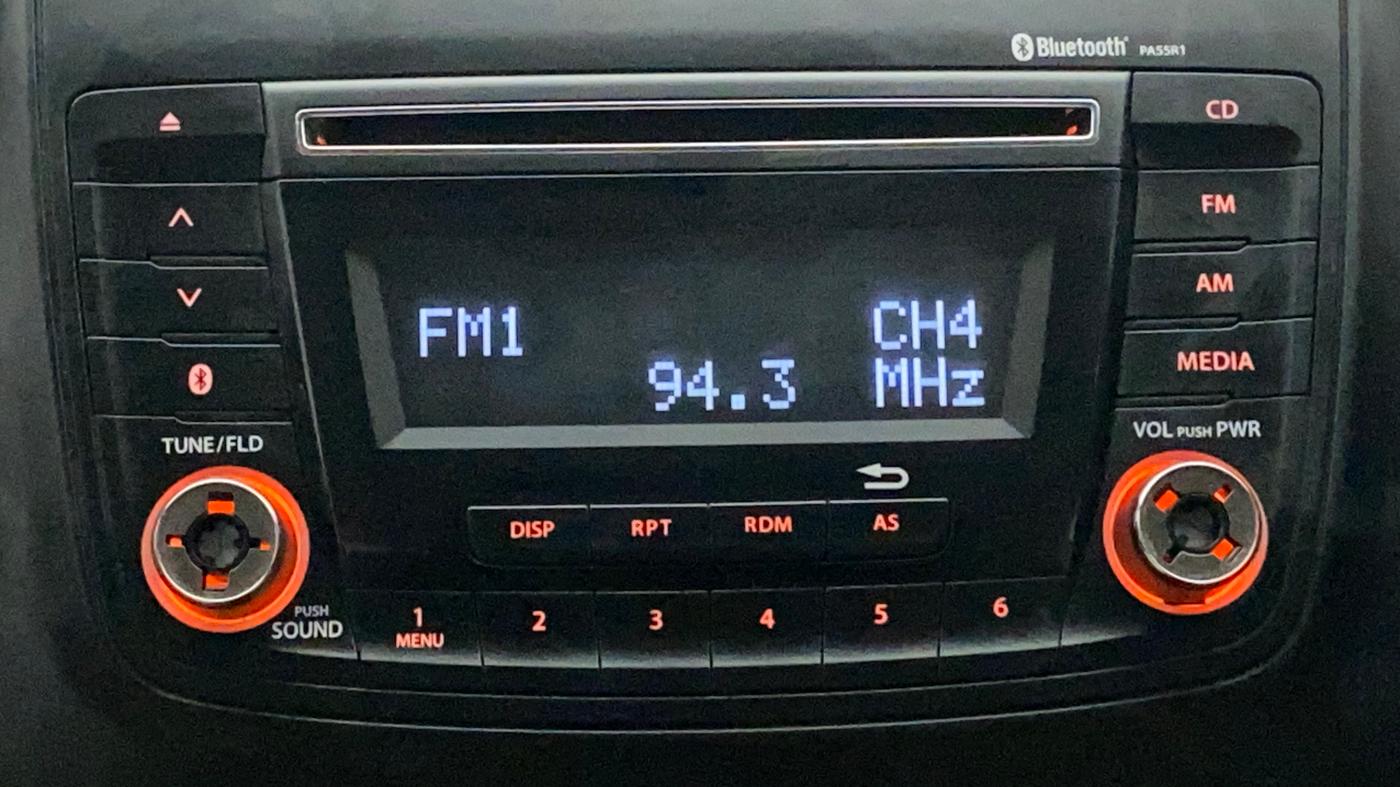 2017 Maruti Dzire VXI AMT, Petrol, Automatic, 42,759 km, Infotainment System