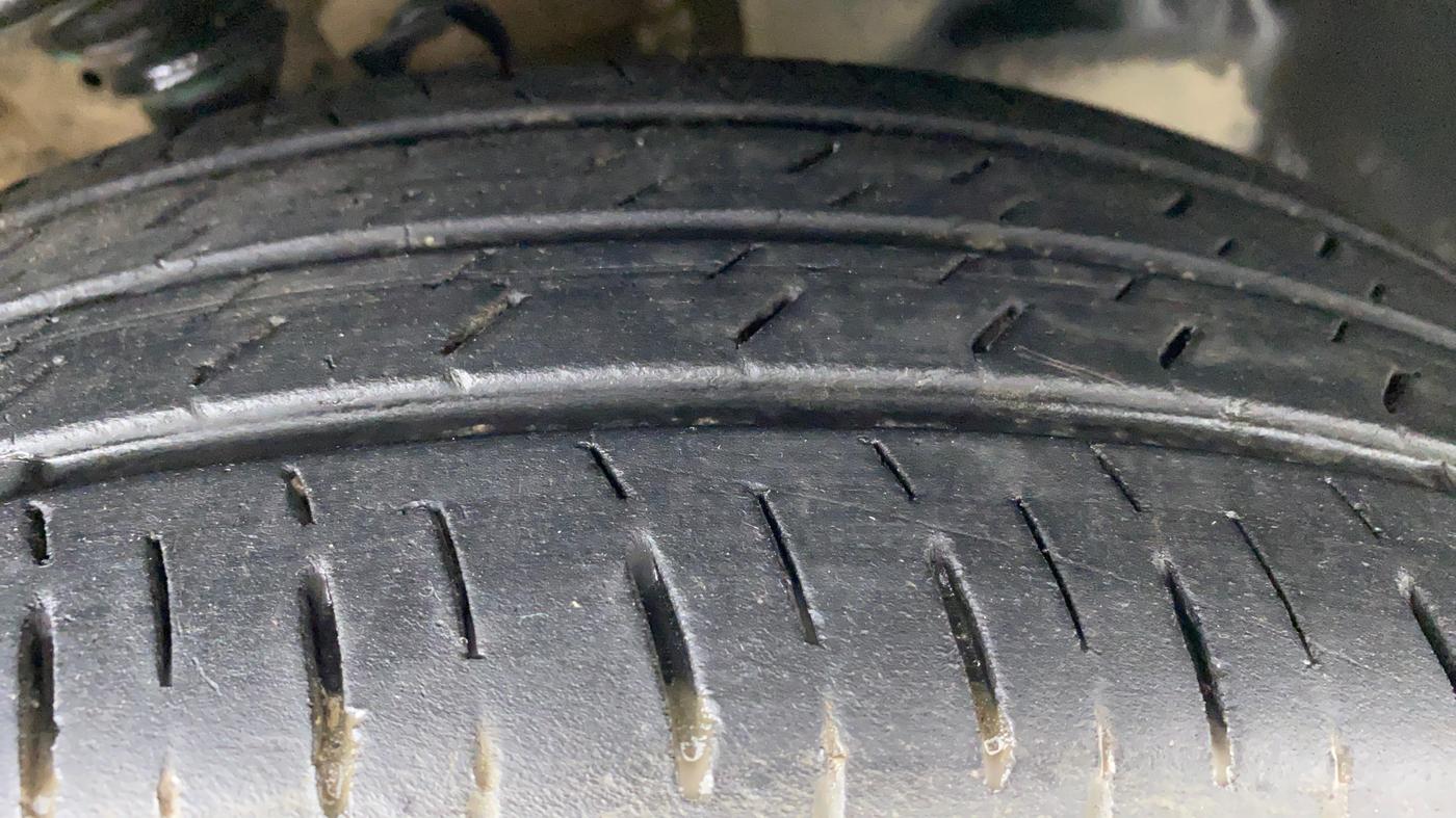 2021 Maruti IGNIS SIGMA 1.2 K12, Petrol, Manual, 22,260 km, Right Front Tyre Tread