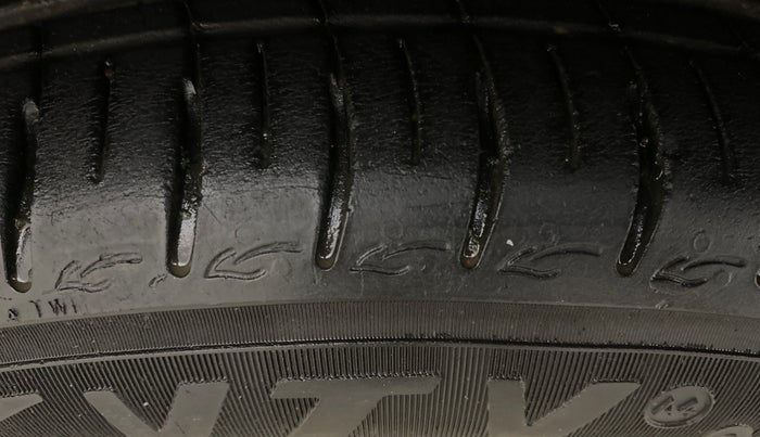 2024 Hyundai GRAND I10 NIOS ASTA AMT 1.2 KAPPA VTVT, Petrol, Automatic, 12,633 km, Left Front Tyre Tread