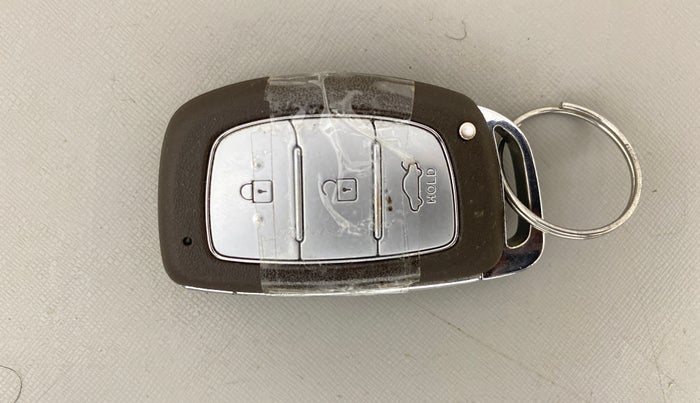 2024 Hyundai GRAND I10 NIOS ASTA AMT 1.2 KAPPA VTVT, Petrol, Automatic, 12,633 km, Key Close Up