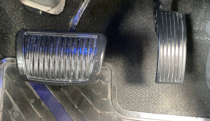 2024 Hyundai GRAND I10 NIOS ASTA AMT 1.2 KAPPA VTVT, Petrol, Automatic, 12,633 km, Pedals