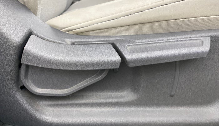 2024 Hyundai GRAND I10 NIOS ASTA AMT 1.2 KAPPA VTVT, Petrol, Automatic, 12,633 km, Driver Side Adjustment Panel