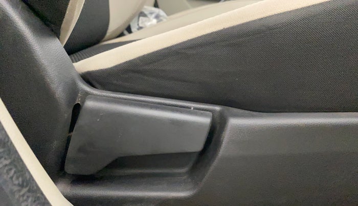 2024 Renault TRIBER RXT, Petrol, Manual, 8,408 km, Driver Side Adjustment Panel