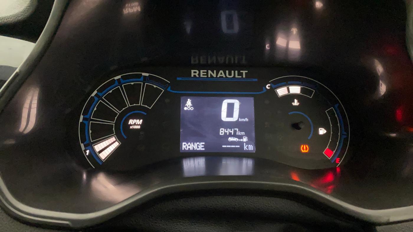 2024 Renault TRIBER RXT, Petrol, Manual, 8,408 km, Odometer Image