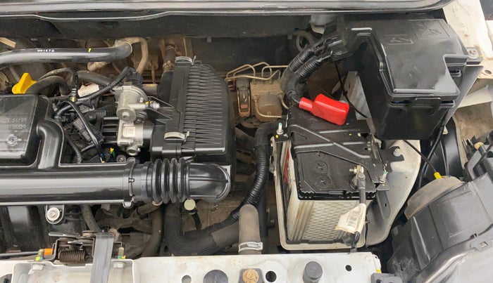 2024 Renault TRIBER RXT, Petrol, Manual, 8,408 km, Engine View - Left