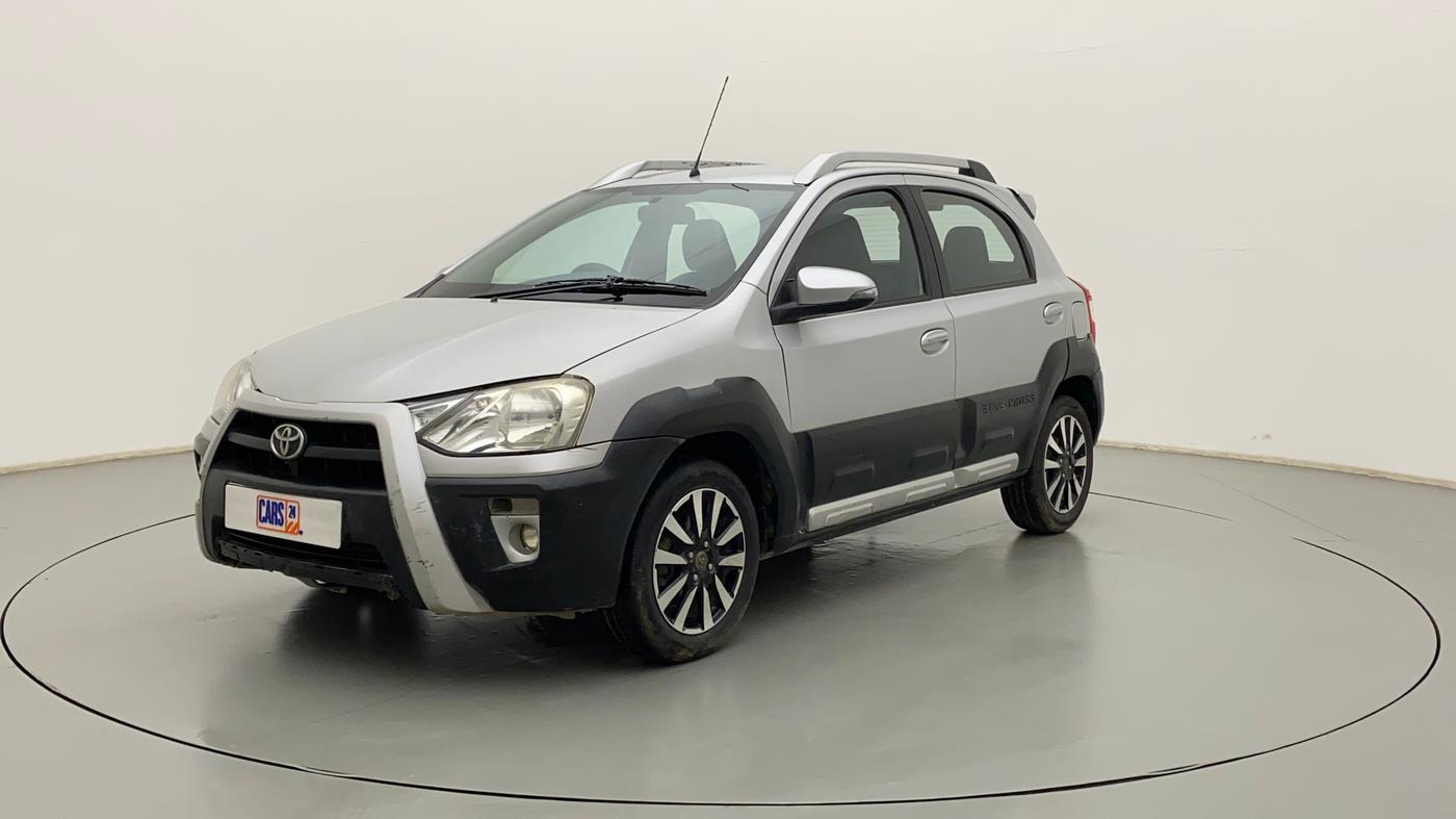 2015 Toyota Etios CROSS 1.2 G, Petrol, Manual, 1,01,154 km, Left Front Diagonal