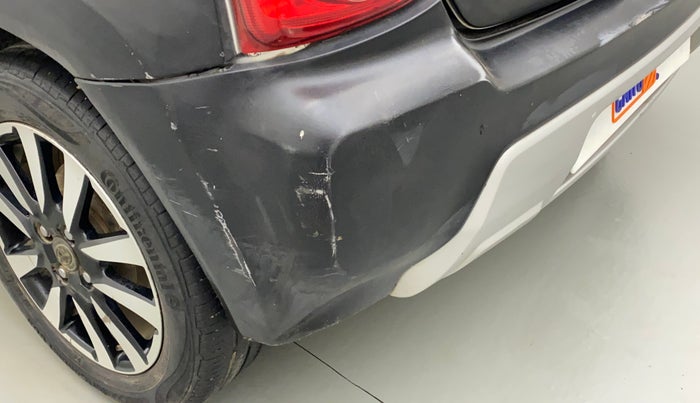 2015 Toyota Etios CROSS 1.2 G, Petrol, Manual, 1,01,154 km, Rear bumper - Minor scratches