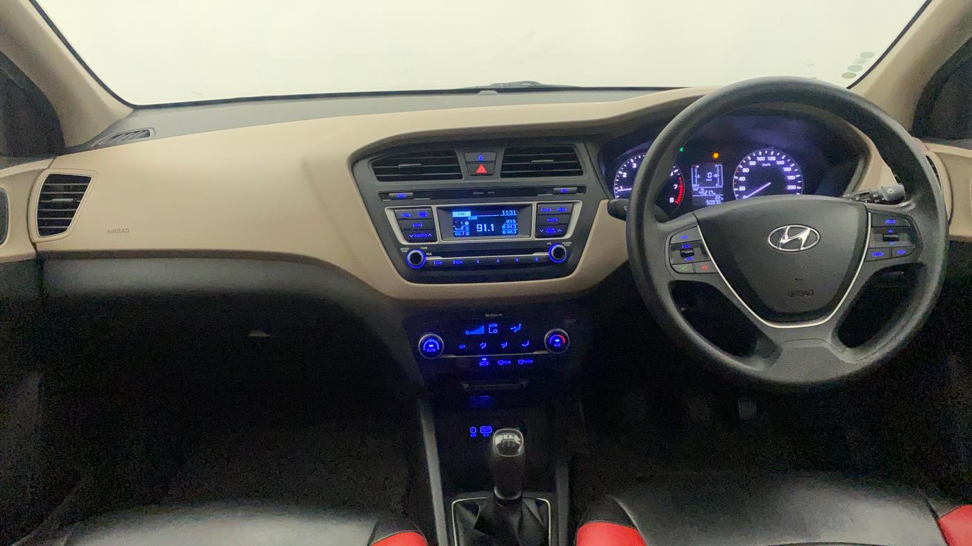 2016 Hyundai Elite i20 SPORTZ 1.2, Petrol, Manual, 50,865 km, Dashboard