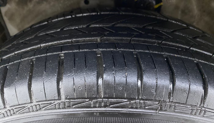 2020 Maruti Celerio ZXI AMT, Petrol, Automatic, 30,246 km, Left Front Tyre Tread