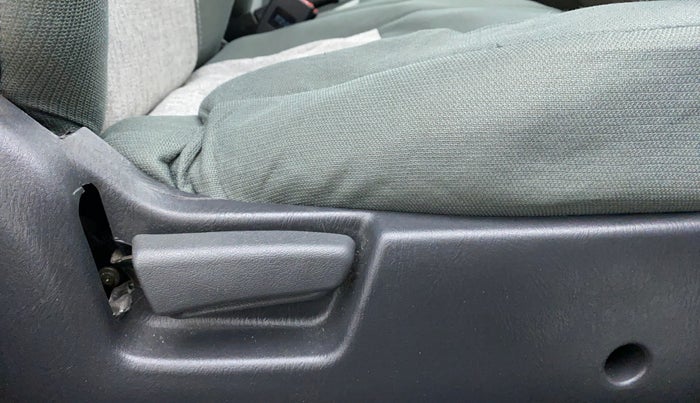 2018 Maruti Alto K10 VXI P, Petrol, Manual, 19,195 km, Driver Side Adjustment Panel