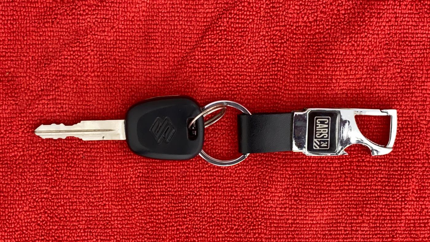 2018 Maruti Alto K10 VXI P, Petrol, Manual, 19,195 km, Key Close Up