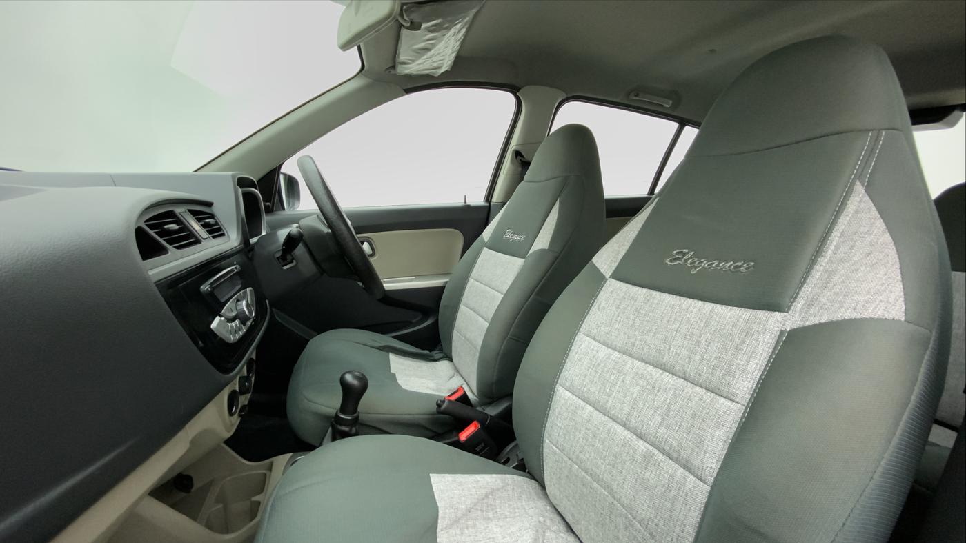 2018 Maruti Alto K10 VXI P, Petrol, Manual, 19,195 km, Right Side Front Door Cabin