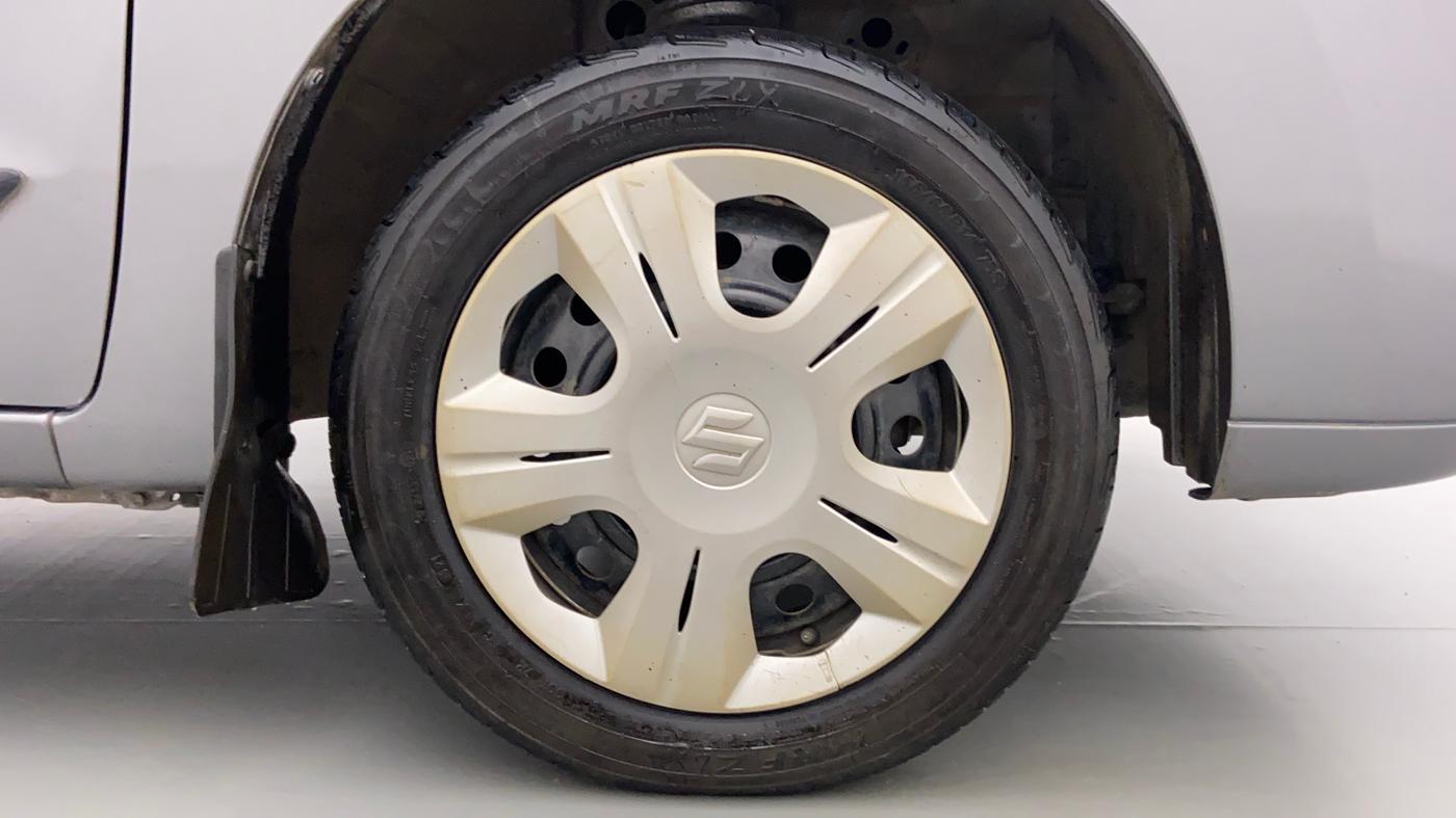 2011 Maruti Wagon R 1.0 VXI, Petrol, Manual, 86,708 km, Right Front Wheel