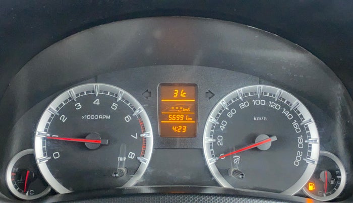 2014 Maruti Swift ZXI D, Petrol, Manual, 57,089 km, Odometer Image