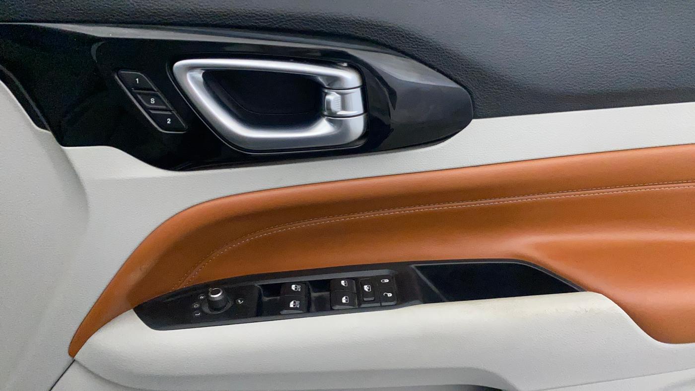 2021 Jeep Compass LIMITED (O) 2.0 DIESEL, Diesel, Manual, 68,040 km, Driver Side Door Panels Control