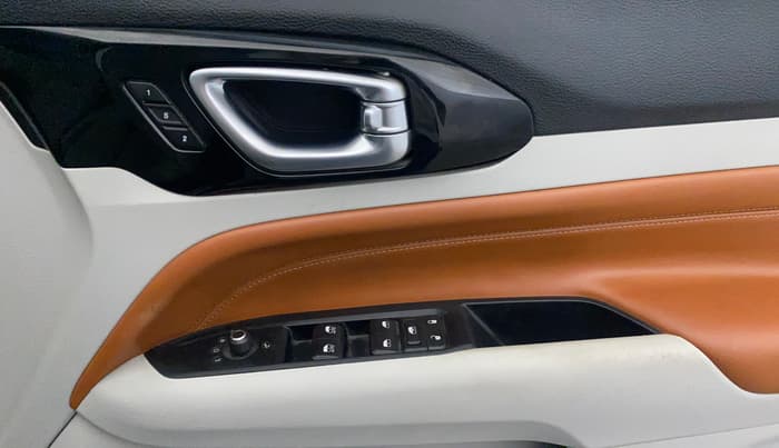 2021 Jeep Compass LIMITED (O) 2.0 DIESEL, Diesel, Manual, 68,040 km, Driver Side Door Panels Control