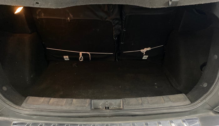 2022 Tata NEXON XZA PLUS DIESEL, Diesel, Automatic, 62,167 km, Boot Inside