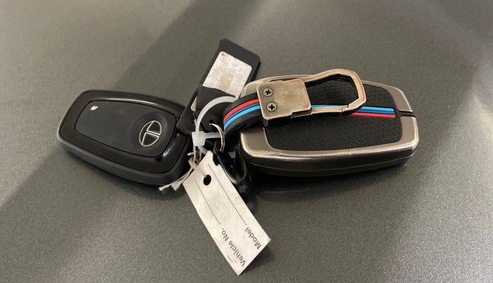 2022 Tata NEXON XZA PLUS DIESEL, Diesel, Automatic, 62,167 km, Key Close Up