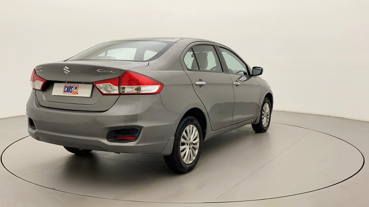 2016 Maruti Ciaz ZXI, Petrol, Manual, 1,07,298 km, Right Back Diagonal