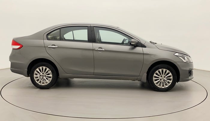 2016 Maruti Ciaz ZXI, Petrol, Manual, 1,07,298 km, Right Side View