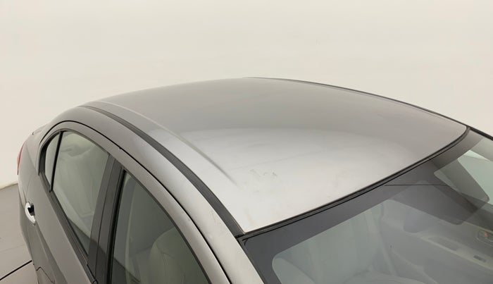2016 Maruti Ciaz ZXI, Petrol, Manual, 1,07,298 km, Roof