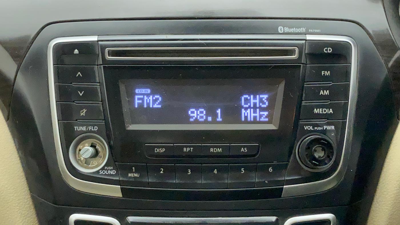2016 Maruti Ciaz ZXI, Petrol, Manual, 1,07,298 km, Infotainment System